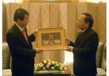 Bộ trưởng Hoàng Tuấn Anh tiếp Phó chủ tịch kiêm Tổng Thư ký BTC ASIAD 17